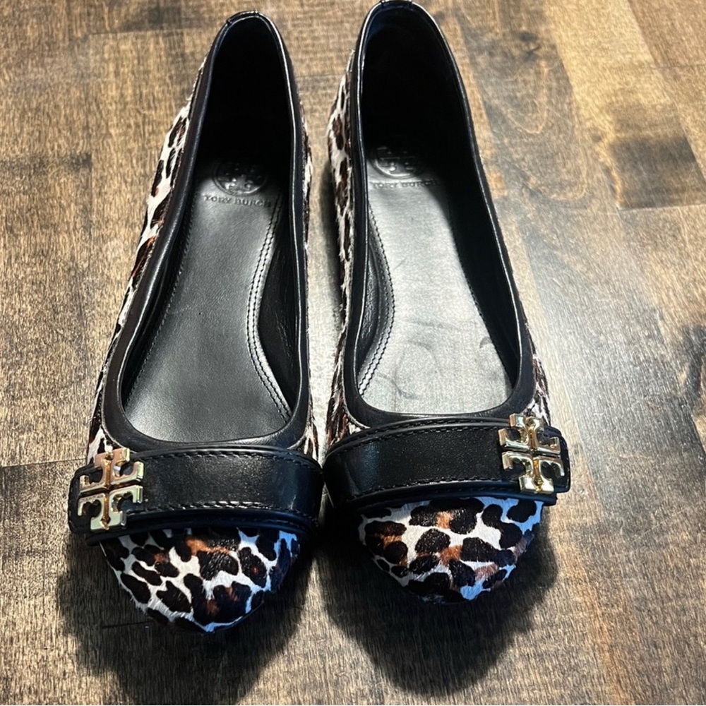 Tory Burch Black and Leopard Flats